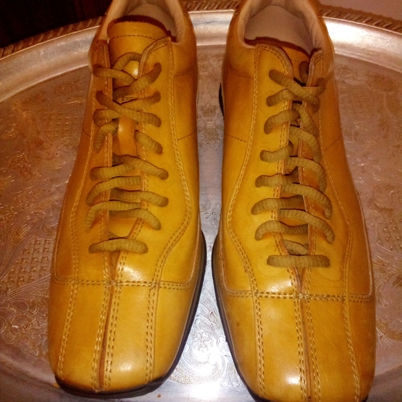 Prada Men's Shoes on Platter - Picture 2 of 6